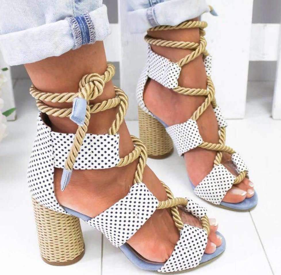 Chic Lace Up High Heel